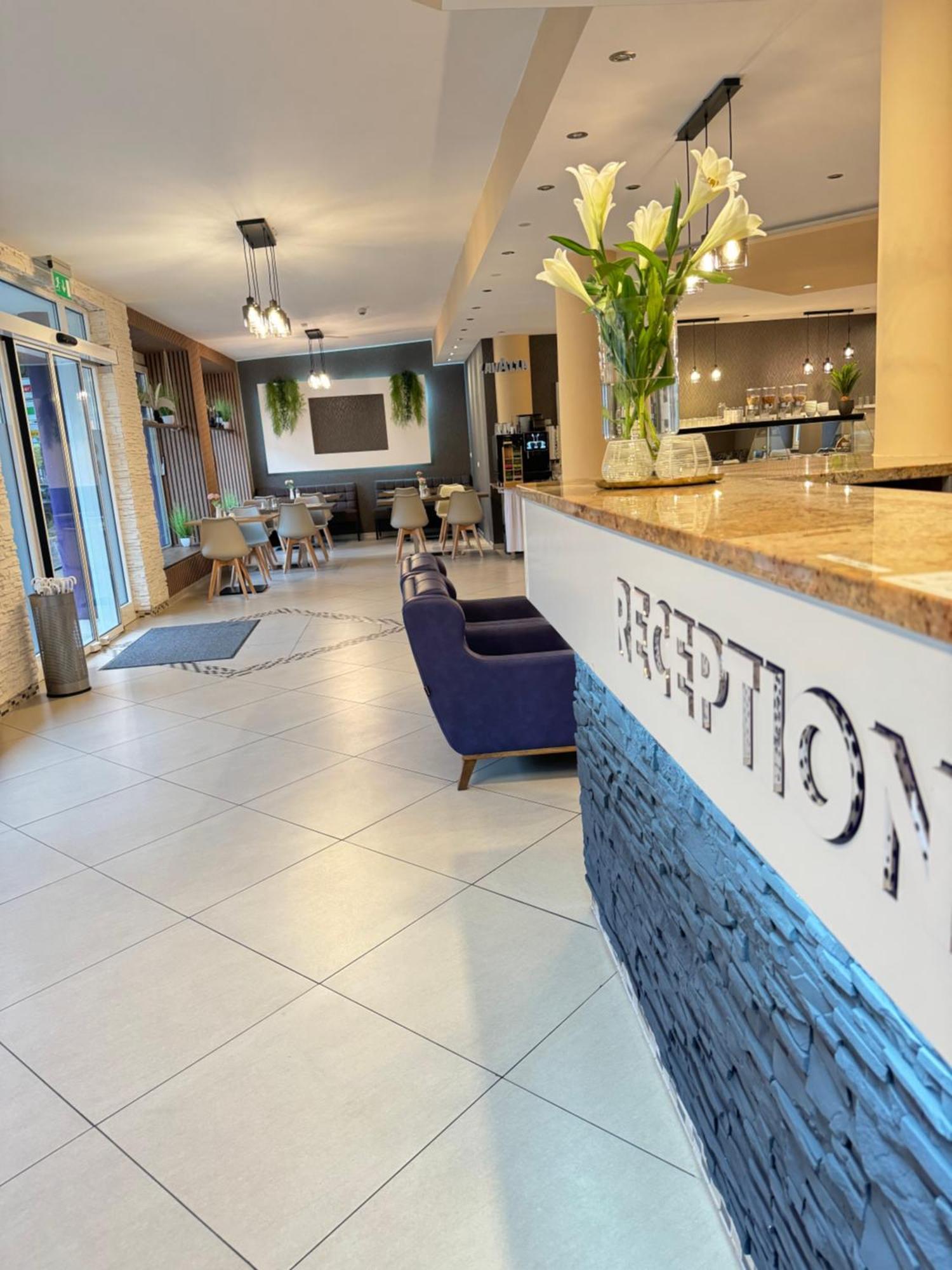 Skyline Hotel Hannover Exterior photo
