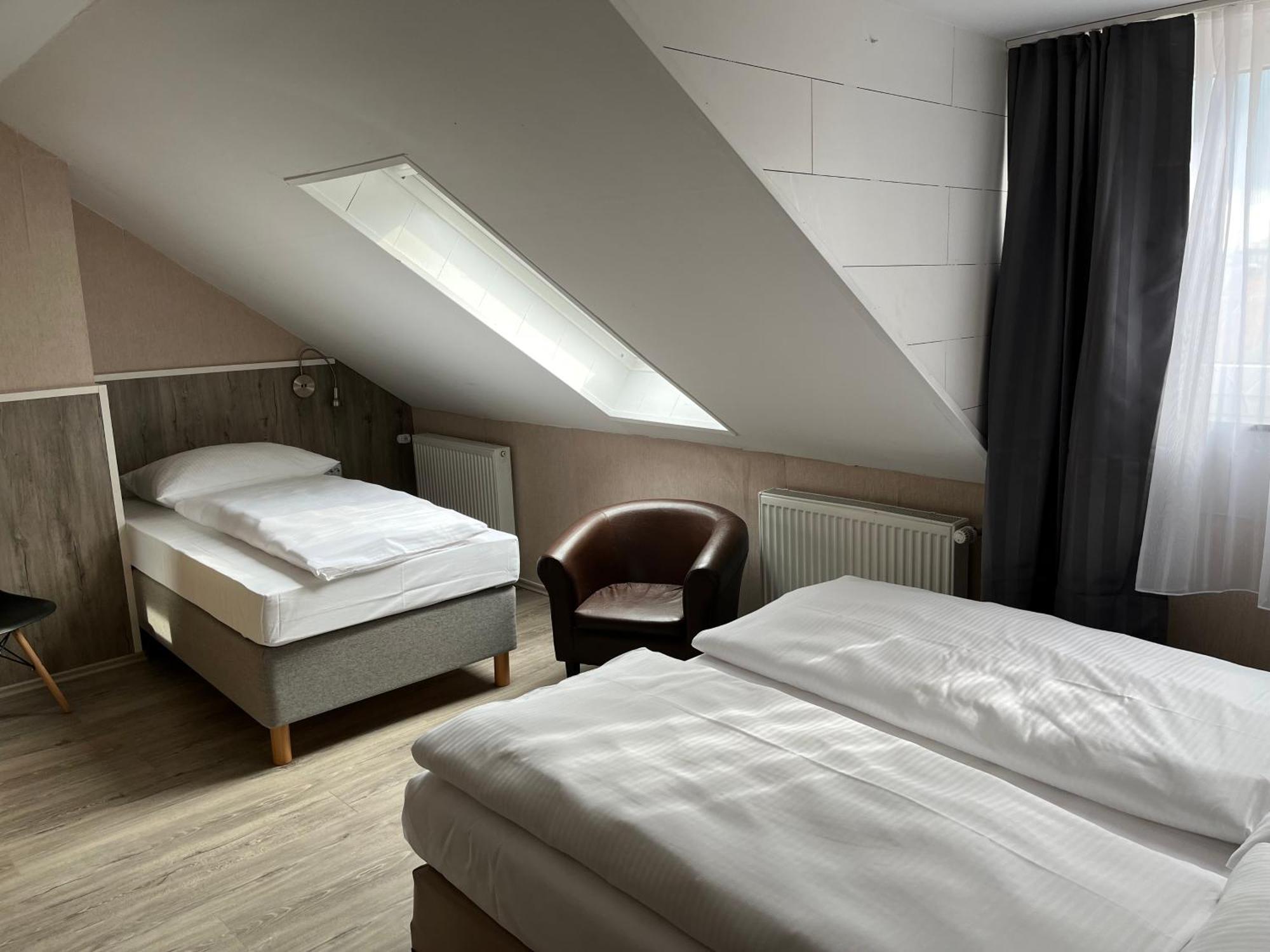 Skyline Hotel Hannover Exterior photo